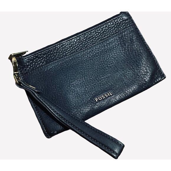 Fossil Tara Leather Wristlet - Picture 1 of 5